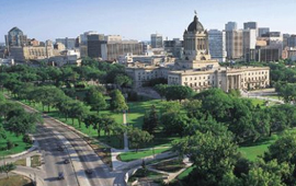 Manitoba may introduce legal online gambling